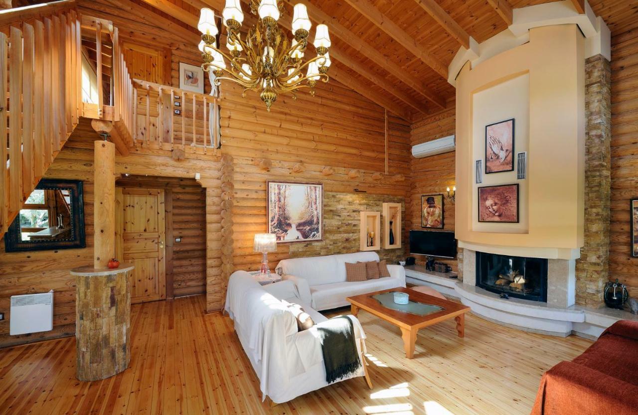 Lakkia - Wooden Residence 외부 사진
